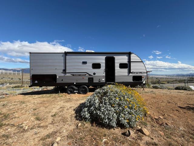 Charming-Cozy trailer Under the Turbines