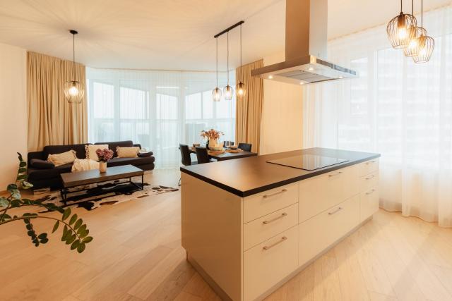 BNB Panorama City Luxury Retreat