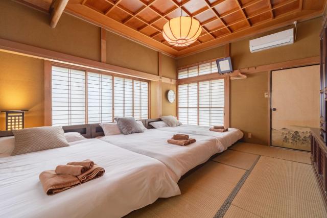 Spacious Private House for up to 22 Guests 4 minute walk from Tokyo Metro Chiyoda Line Ayase Station HOTEL Musashi Tokyo Ayase