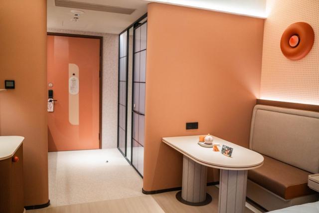 Orange Hotel -Shanghai Caohejing Wuzhong Road