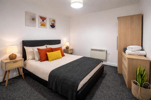 Bluebird Manchester Suites