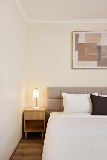 Heart of CBD - Darling Harbour - Chinatown - 3BR & Parking