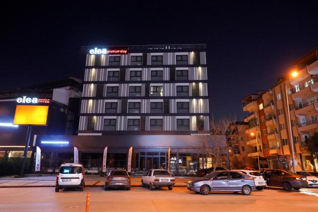 elea premium stay