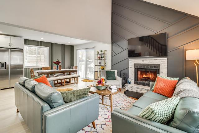All-Season Fun! Tobyhanna Getaway w/ Lake Access