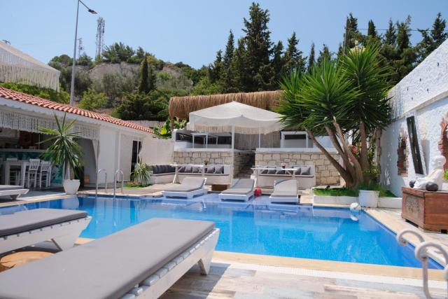 Alacati Naz Konak