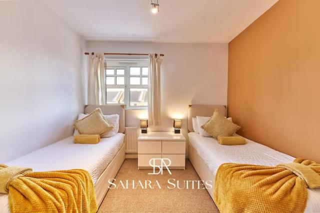 Modern 2BR Apt - Contractor Stay - Free Parking