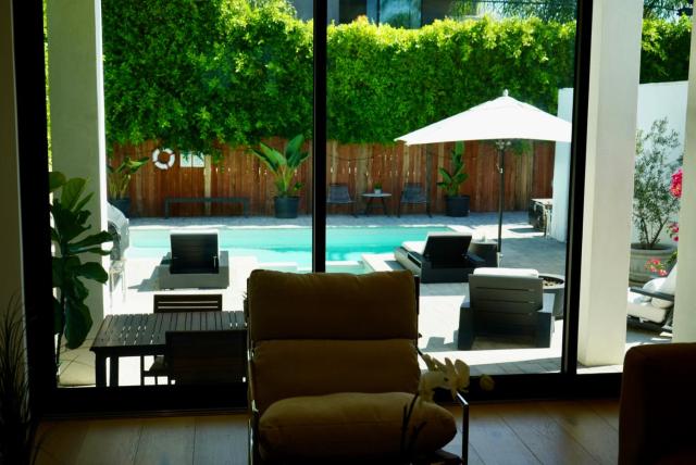 The Hollywood House