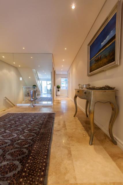 Villa on Slopes of Geneva Drive