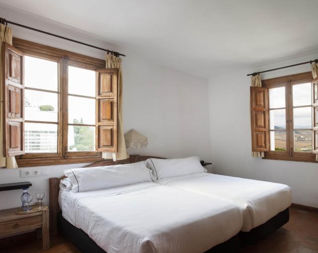 Hotel Tugasa Convento San Francisco