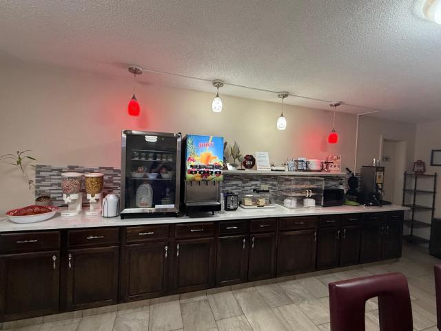 Red Roof Inn PLUS+ Huntsville – Madison