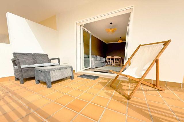 Marta Apartment - Balcony, Patio, Pool