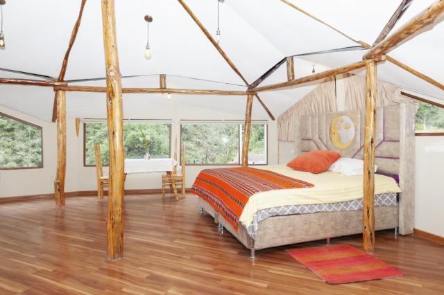 Caisae Eco-Lodge