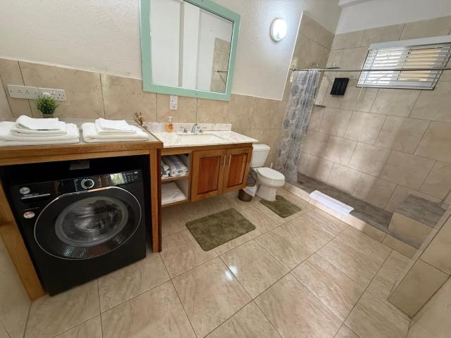 You 4 Ric Piton Suites