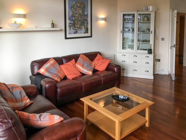Crown Apartments 3B - Uk3385