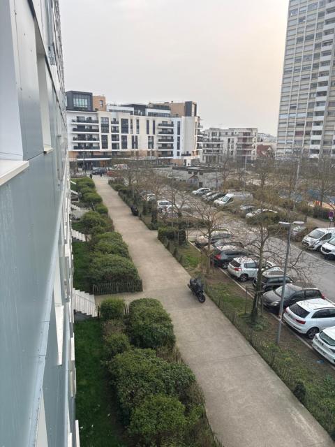 Chambre privée dans un appartement partagé
