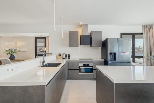 The Aurum Marina - Adults only