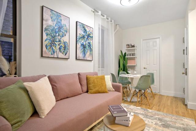 Bright & Cozy 2BD in Upper East Side