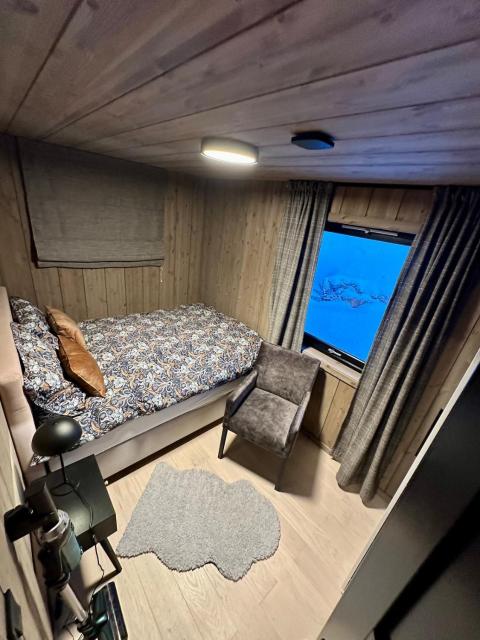 Cabin with sea view