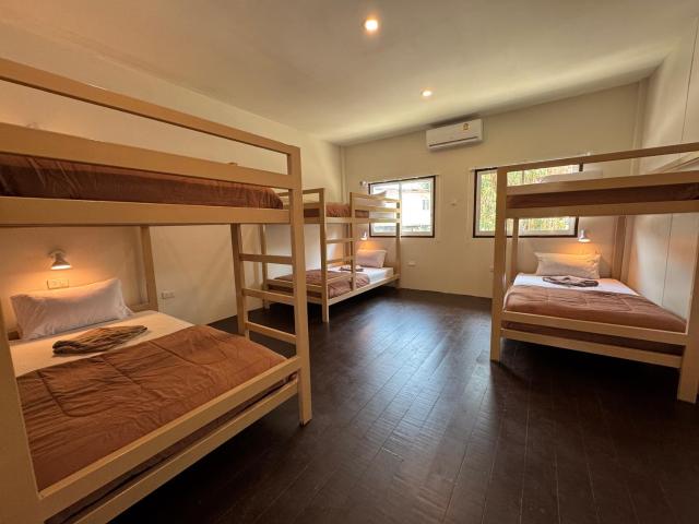 Lazy Garden Hostel