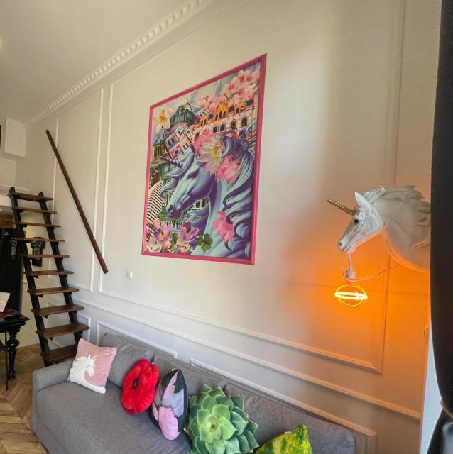 Loft z Antresolą i Balkonem w Centrum Przystań Jednorożca Klimatyzacja Faktura