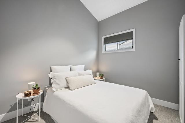 The Ausly Architectural Coastal Retreat with pool pet friendly