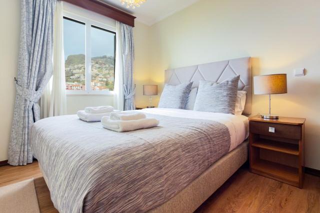 Seaside Orchid-Ocean & Mountain Views-Free Parking-Walk to Câmara de Lobos