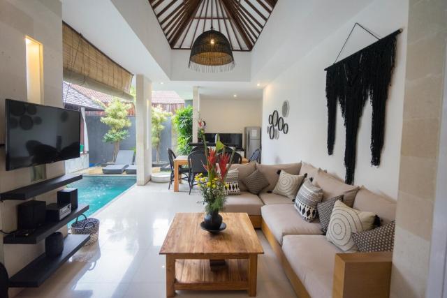 Villa Garner Ma Seminyak - 3BR Oasis I Private Pool I Best Location