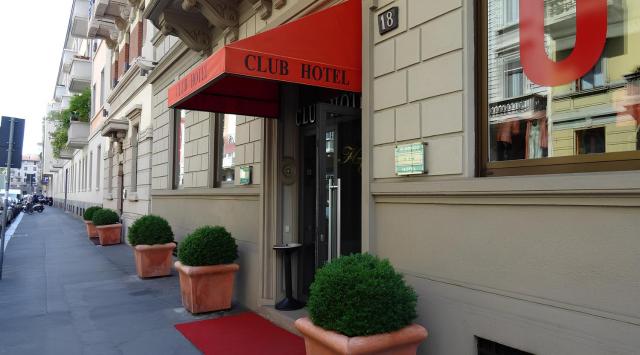 Club Hotel