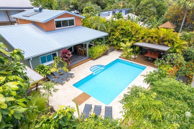 VILLA EDEN - swimming pool and amazing ocean view