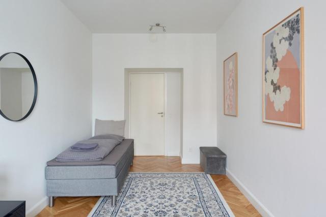 High-End Designer Apartment in City Center