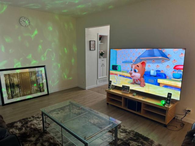 Exclusive Main Floor 3-Bedroom Apartment in Quiet Edmonton Neighborhood