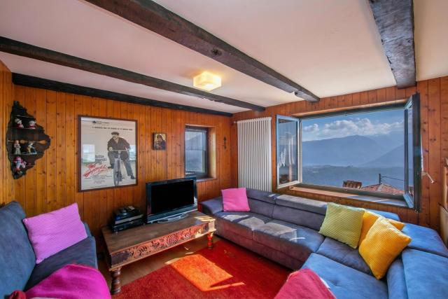Chalet Cademario - Happy Rentals