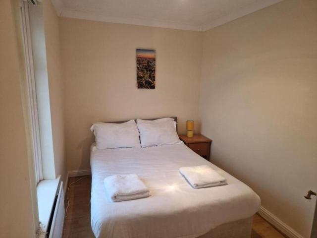 Comfortable 2Br Home-Free Parking-Great Location