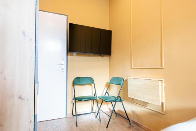 Budget & Comfy 4BR Apt Close to Westbahnhof