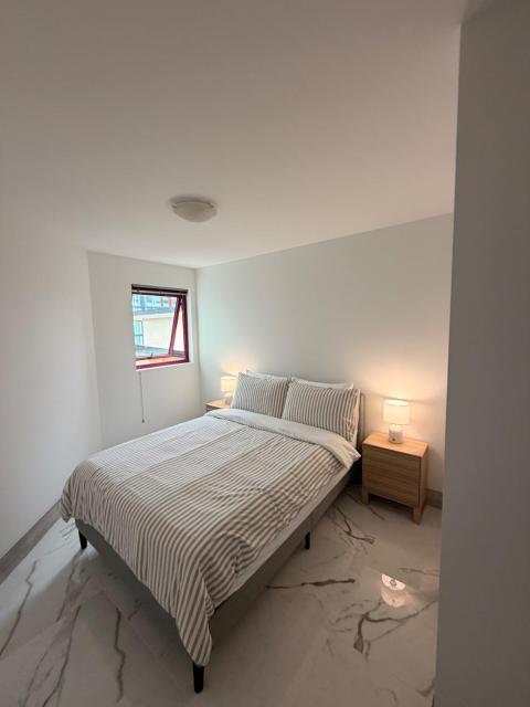 Prime Carlton 1BR Walk to CBD & UNI