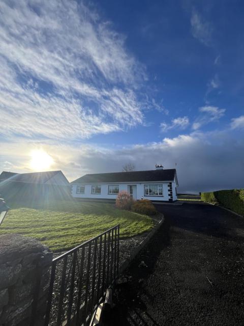 Cottage in the Countryside - Kinvara
