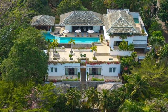 V302 Exclusive Seaview 7BR Infinity Pool Villa