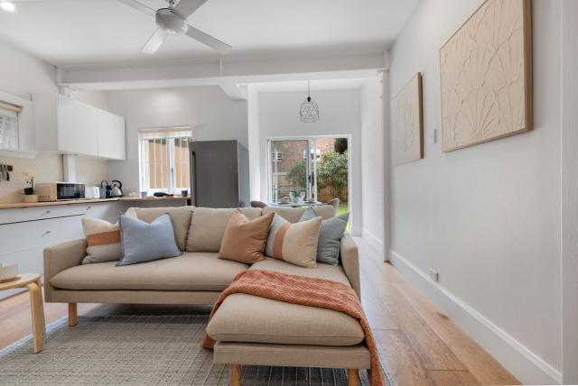 BEACH84 - Chic Bondi Retreat