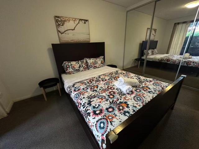 Ryde Modern Apartment Close to Transport