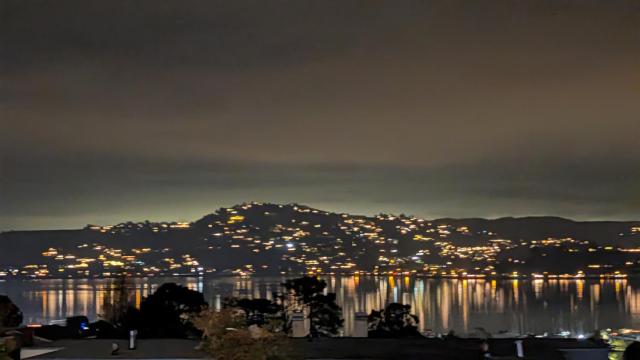 July Retreat in Sausalito with Water Views and AC