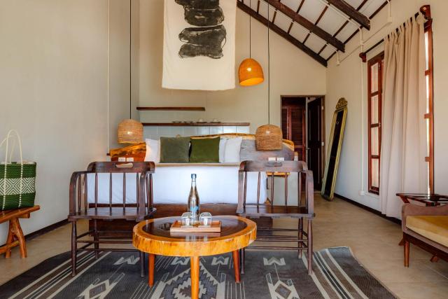 Mia Tulum Beachfront Resort - Ocean View Suites and Beach Club