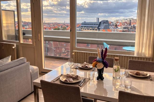 Stylish Apartment in EU District Stunning views