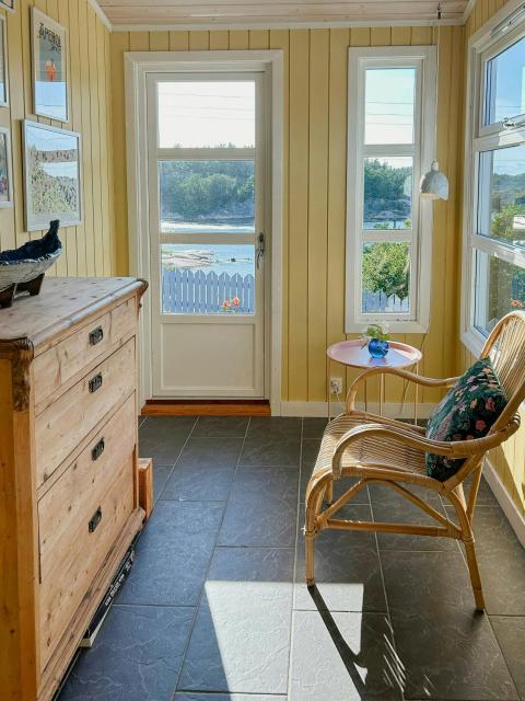 Sea Cabin With Swimming Cove By Edholmen Marina