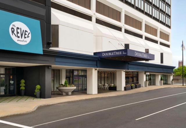 DoubleTree by Hilton Hartford Downtown