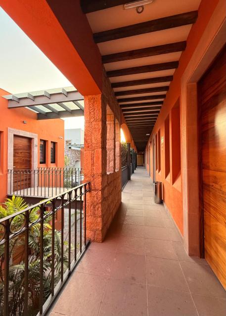 Hotel Arista 1026