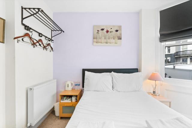 Stay by Brighton Pier Modern Comfort in the City