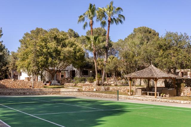 Villa Sa Tanca IBIZA located PUIG D'EN VAll, 6B , Pool , Tennis