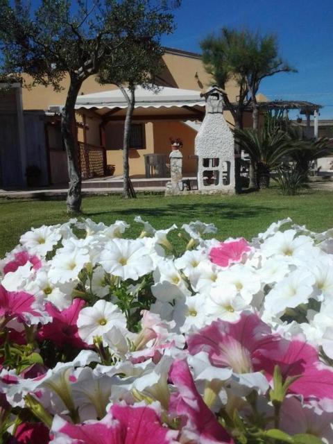 Villa Kamarina Land