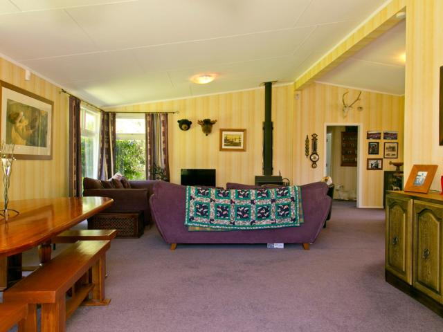 The Trout House - Turangi Holiday Home