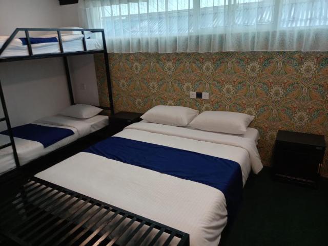 Carlton Hostel